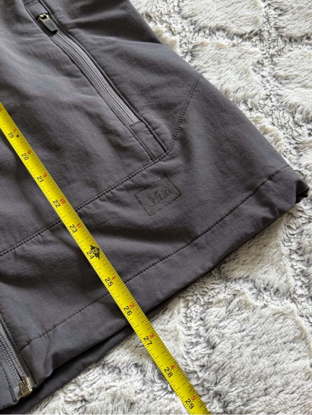 REI Softshell Jacket Full-Zip Men’s Medium Gray‎ Lightweight Activewear Outdoors